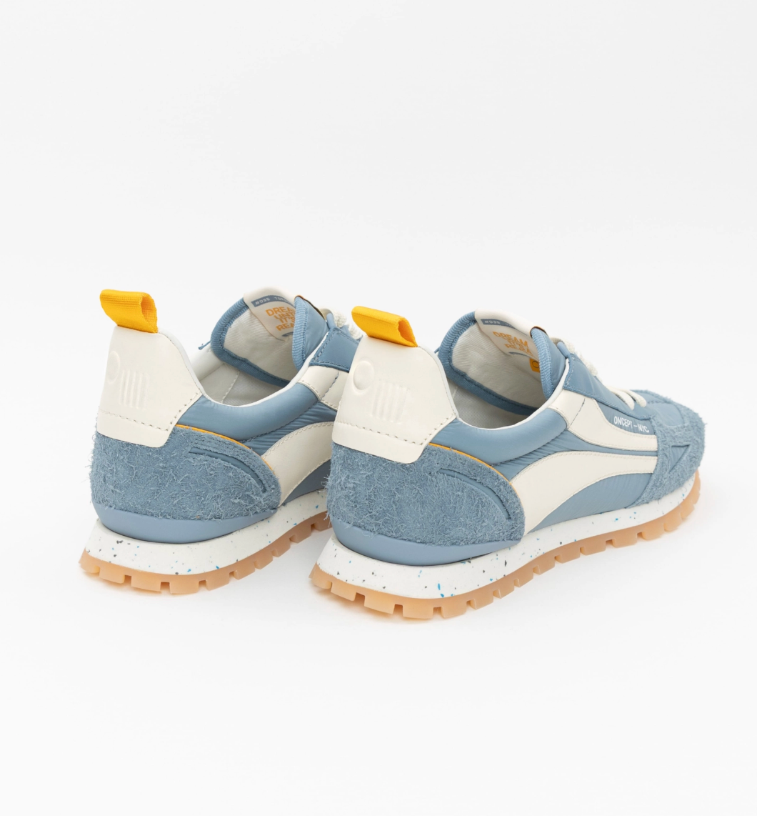 TORONTO HARBOR BLUE SNEAKER