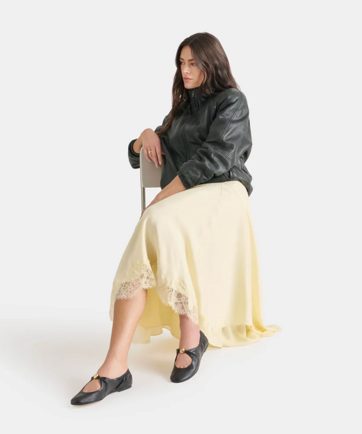 CORNEL BLACK LEATHER FLAT