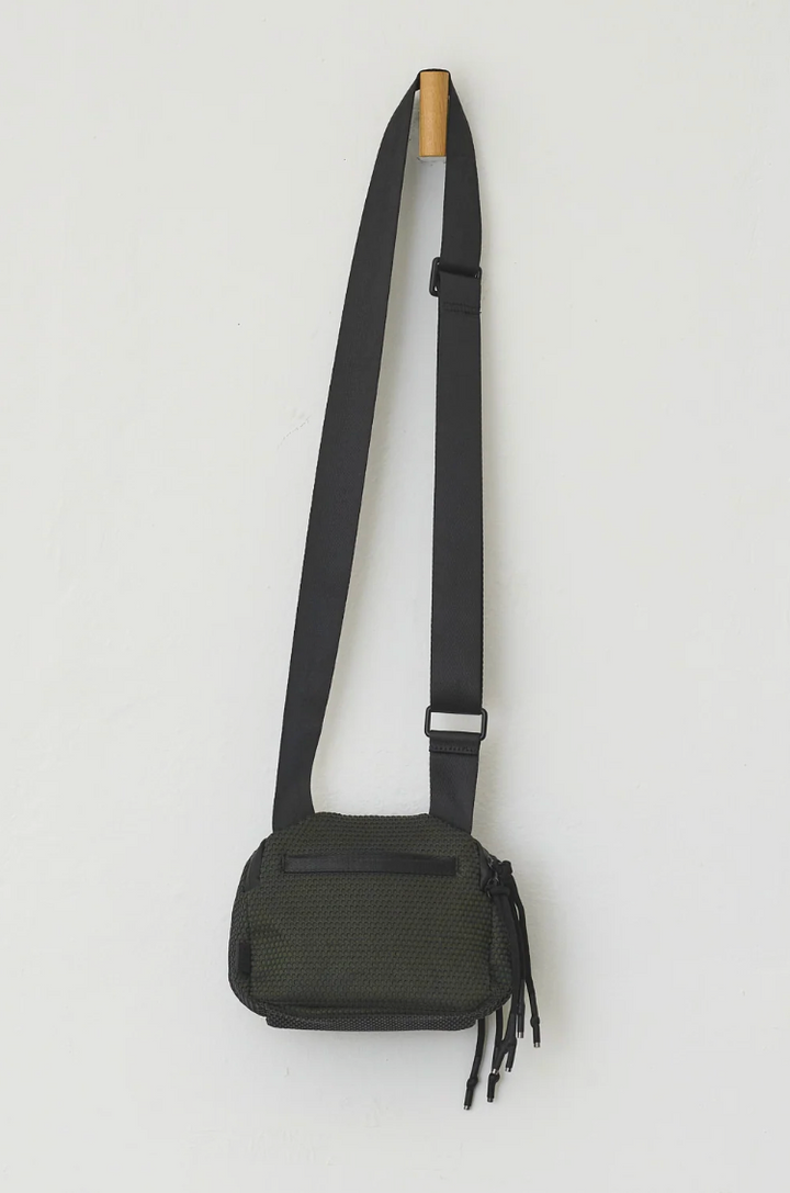 BONNIE CROSSBODY PINE