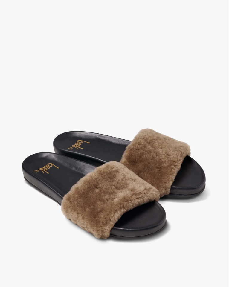 GALLITO BRONZE SHEARLING SANDAL