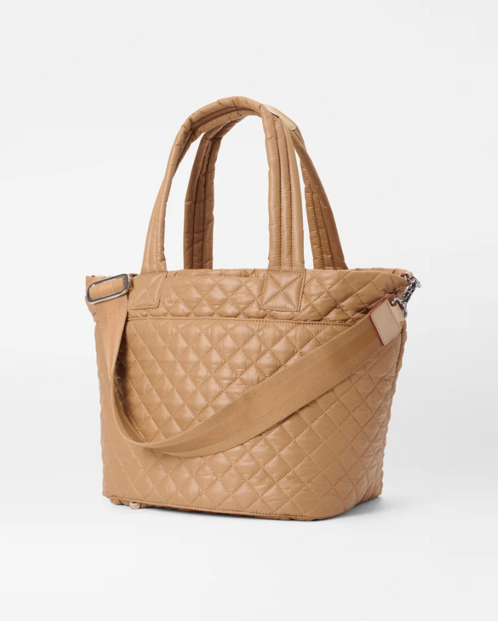 METRO MEDIUM DELUXE TOTE DELUXE CARAMEL