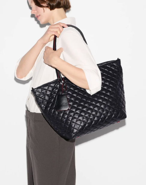 DAILY MEDIUM TOTE BLACK