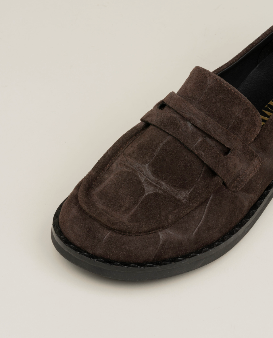 BELISSE MOKA CROC EMBOSSED SUEDE LOAFER