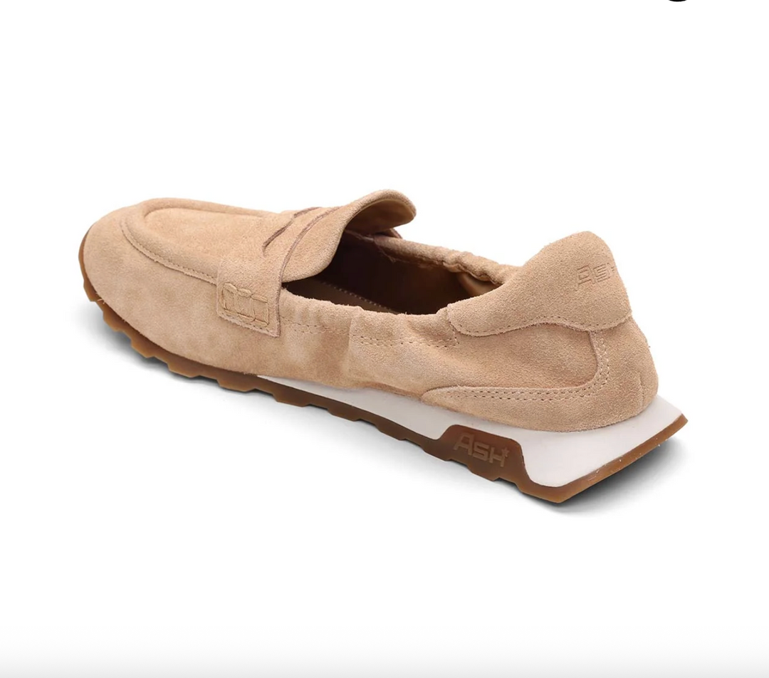 KRISS DESERT SUEDE LOAFER