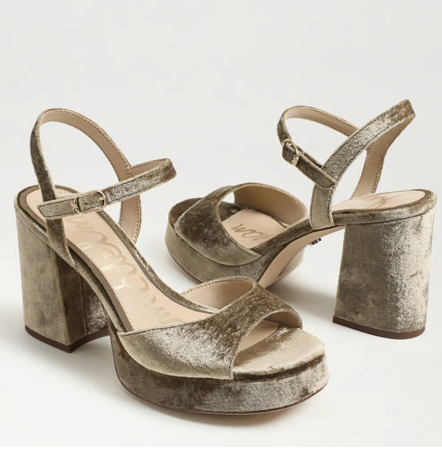FLEUR MUSHROOM VELVET PLATFORM SANDAL