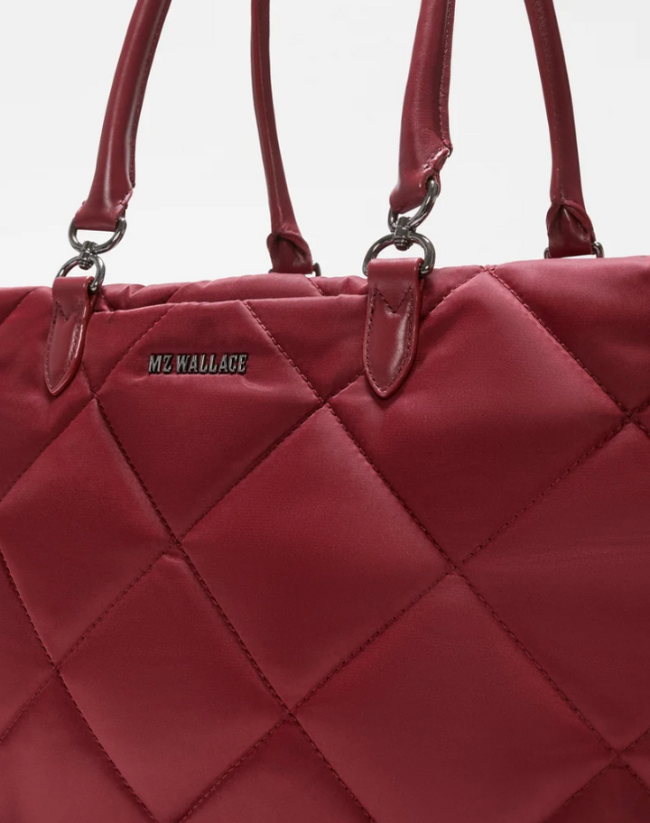 MADISON MEDIUM E/W TOTE CLARET