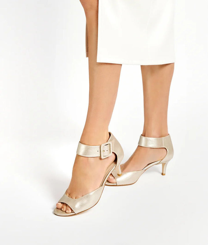 Pelle Moda BERLIN PLATINO GOLD Shoes | Shop now at Main &amp; Taylor Shoes!