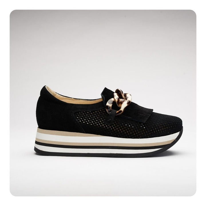 SOFTWAVES CADIE TASSEL LOAFER BLACK Shoes | Shop now at Main &amp; Taylor Shoes!