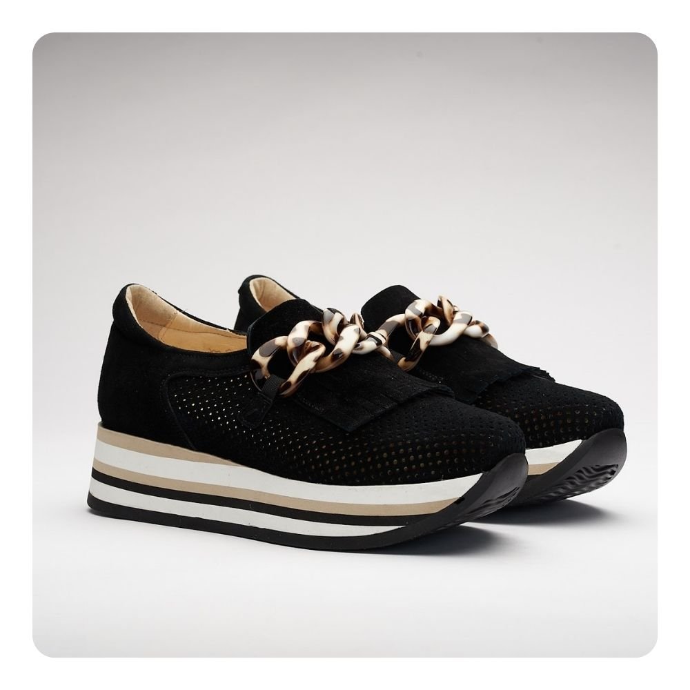 SOFTWAVES CADIE TASSEL LOAFER BLACK Shoes | Shop now at Main &amp; Taylor Shoes!