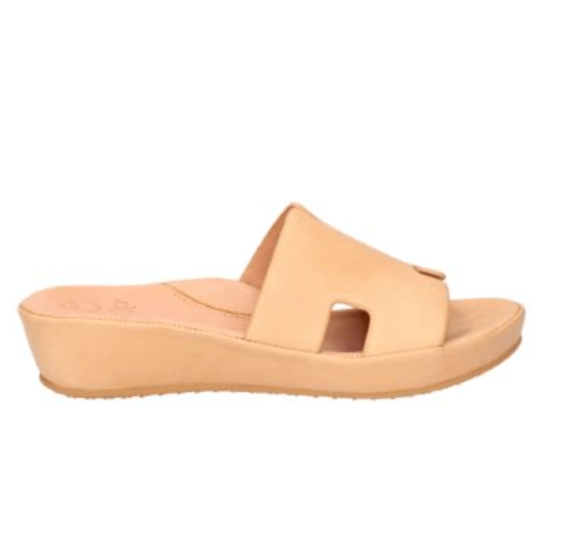 L'AMOUR DES PIEDS CATIANA LIONESS Shoes | Shop now at Main & Taylor Shoes!
