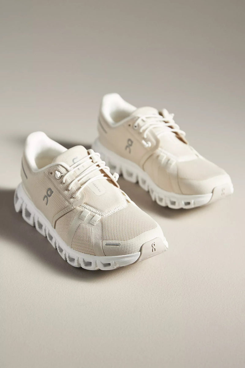On Running CLOUD6 WOMEN PEARL/WHITE SNEAKER Shoes | Shop now at Main & Taylor Shoes!