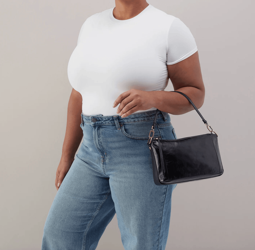 HOBO DARCY CARRY - ALL BLACK CROSSBODY HANDBAGS | Shop now at Main & Taylor Shoes!