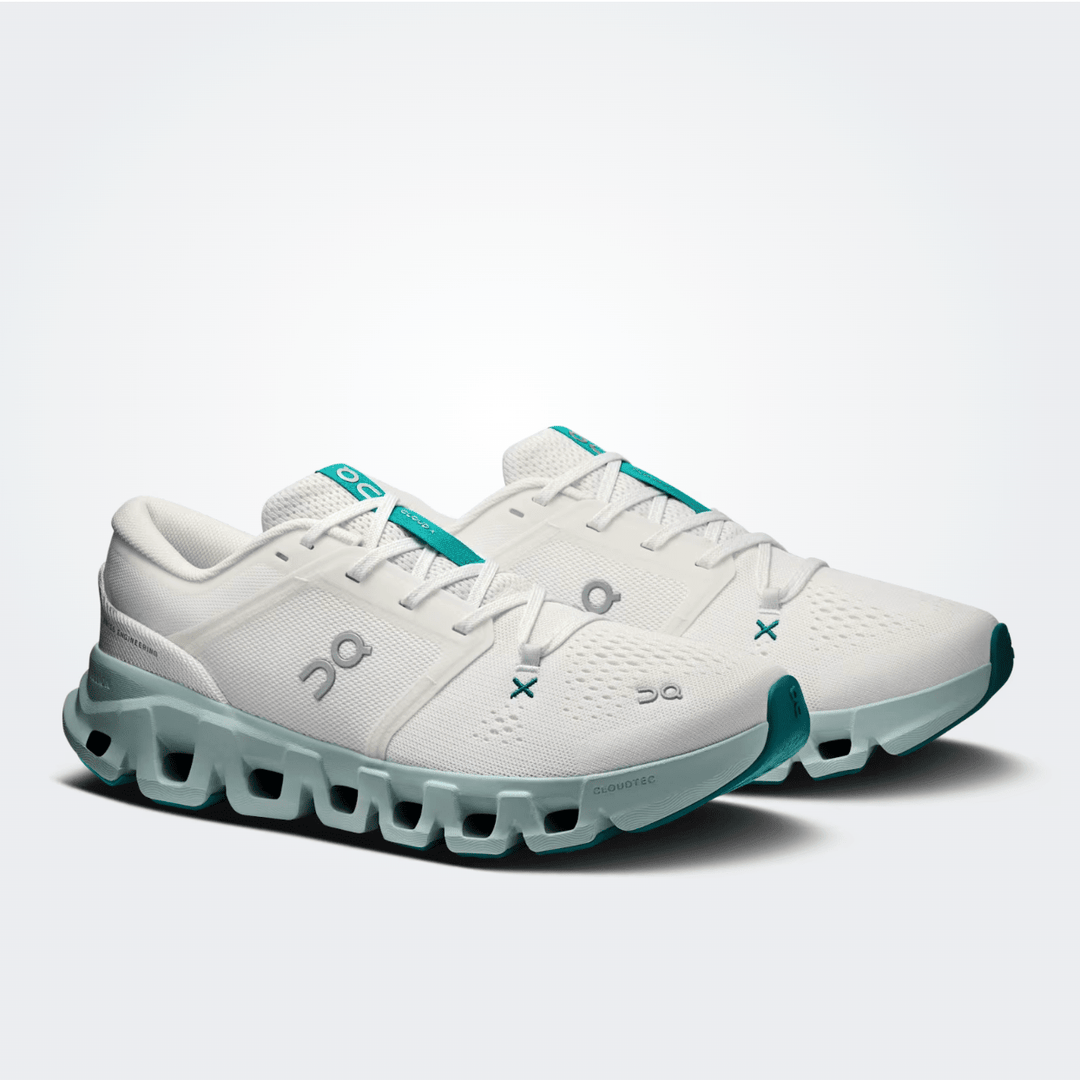On Running CLOUDX 5 WOMEN IVORY/SURF SNEAKER Shoes | Shop now at Main &amp; Taylor Shoes!