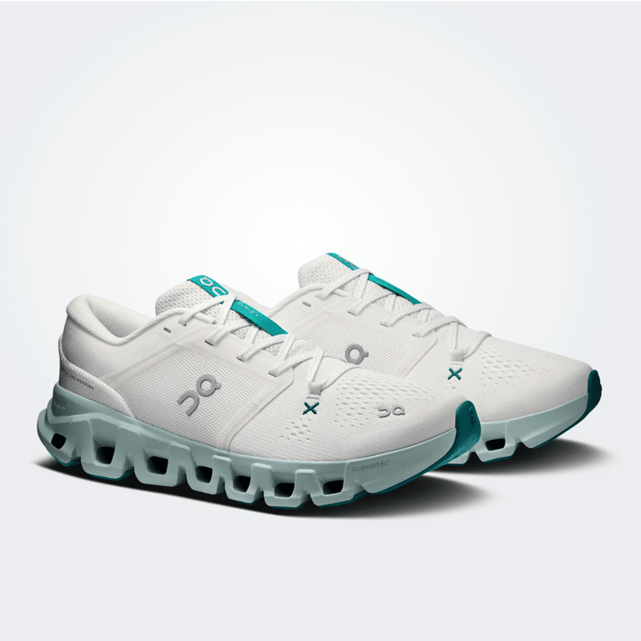 On Running CLOUDX 5 WOMEN IVORY/SURF SNEAKER Shoes | Shop now at Main &amp; Taylor Shoes!