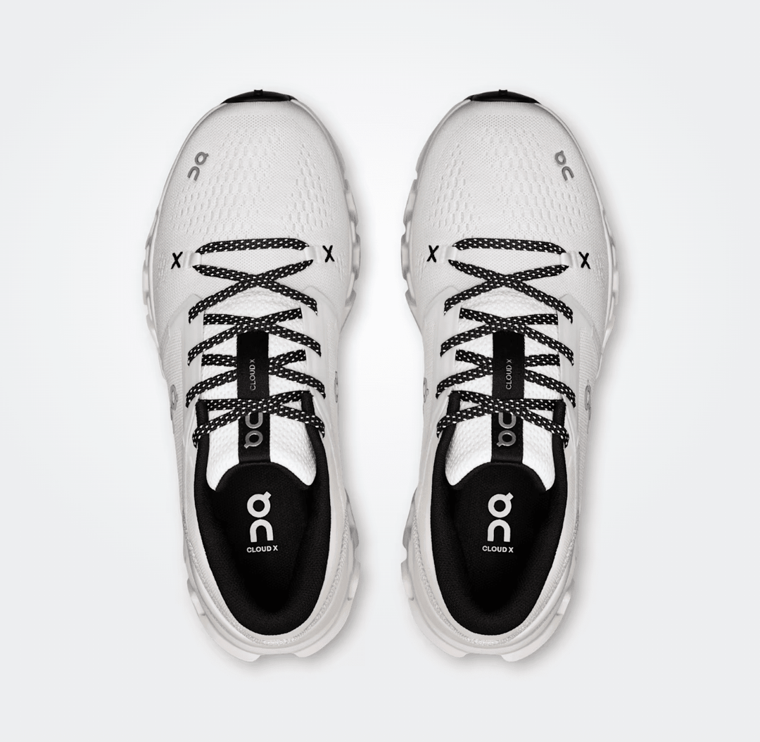 On Running CLOUDX 5 WOMEN WHITE/BLACK SNEAKER Shoes | Shop now at Main &amp; Taylor Shoes!