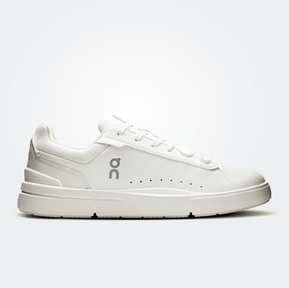 On Running ROGER ADVANTAGE WOMEN WHITE/WHITE SNEAKER Shoes | Shop now at Main & Taylor Shoes!