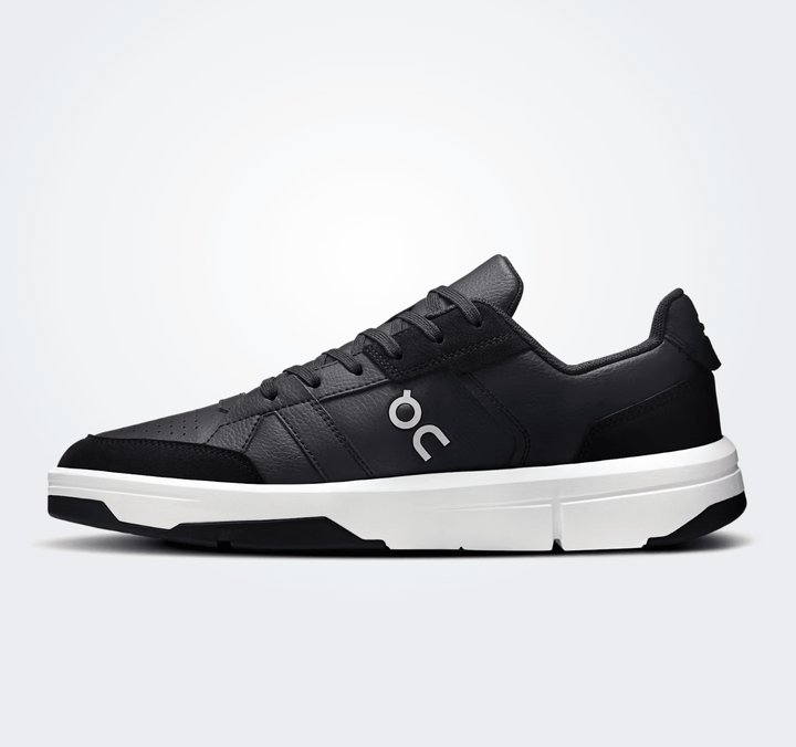 On Running ROGER CLUBHOUSE MEN BLACK/WHITE SNEAKER Shoes | Shop now at Main &amp; Taylor Shoes!