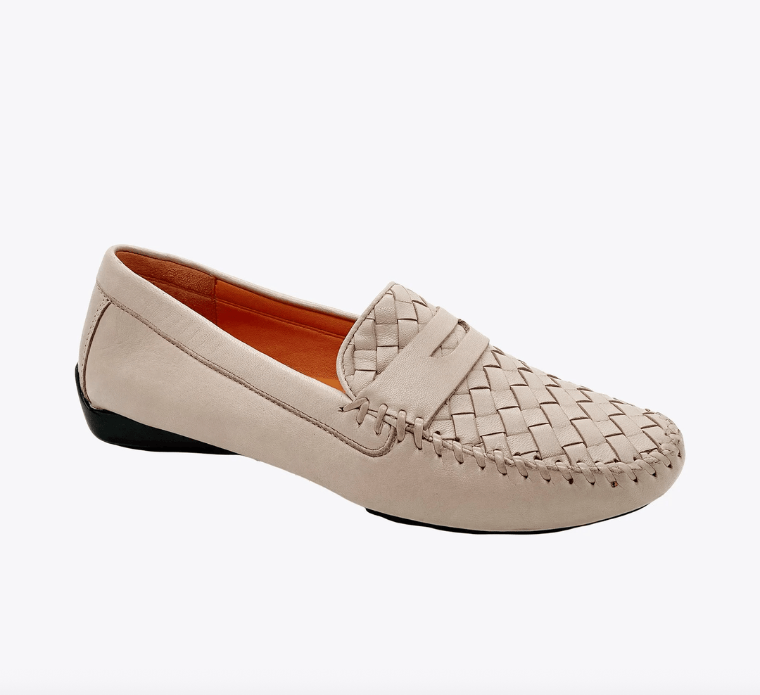 ROBERT ZUR PETRA LT TAUPE DRIVING MOC SHOES | Shop now at Main & Taylor Shoes!
