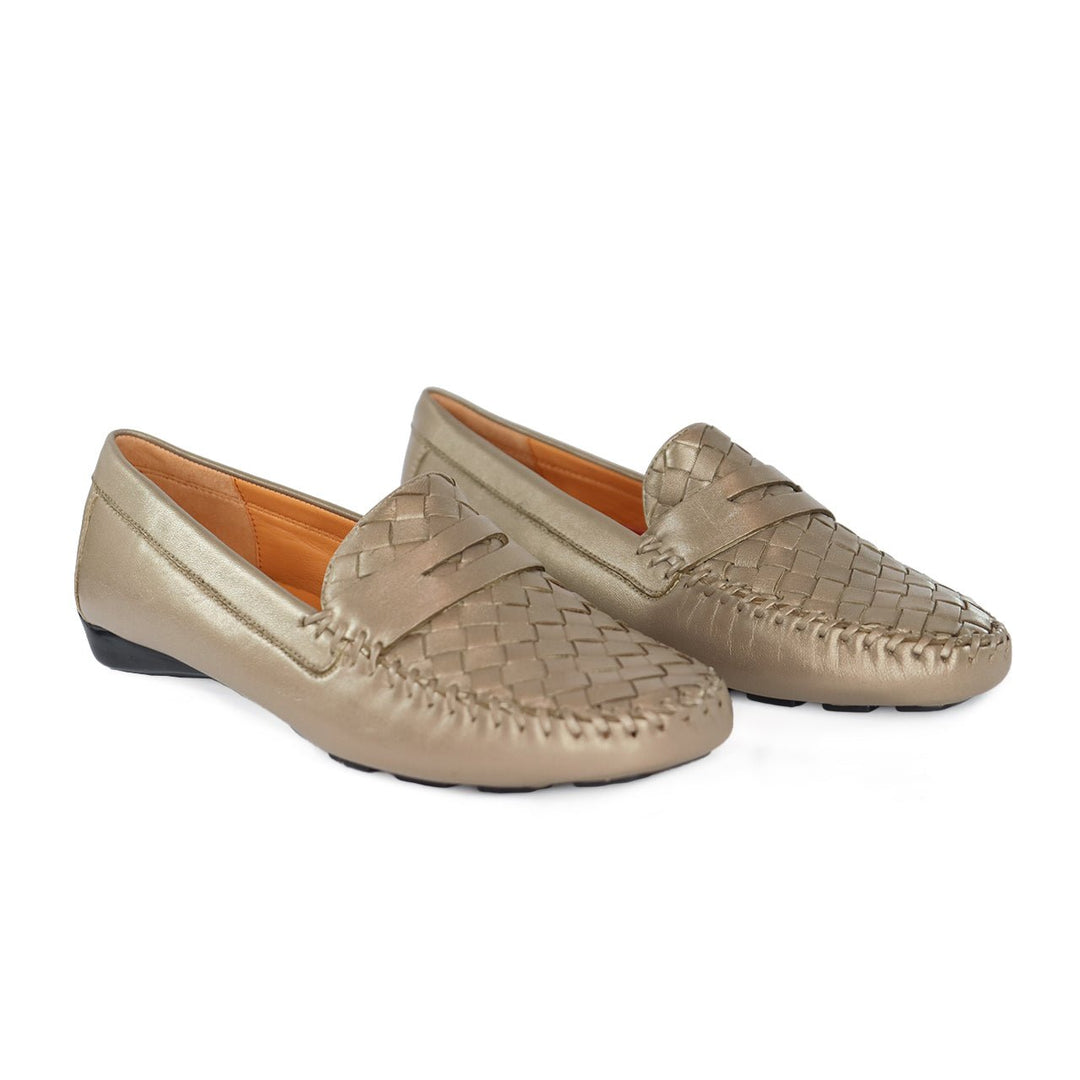 ROBERT ZUR PETRA TRUE GOLD DRVING MOC SHOES | Shop now at Main & Taylor Shoes!