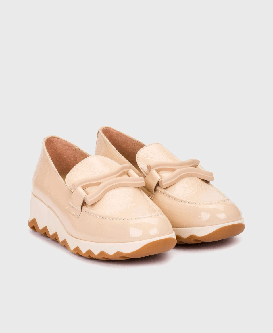 WONDERS C - 7620 BEIGE PATENT LOAFER Shoes | Shop now at Main & Taylor Shoes!