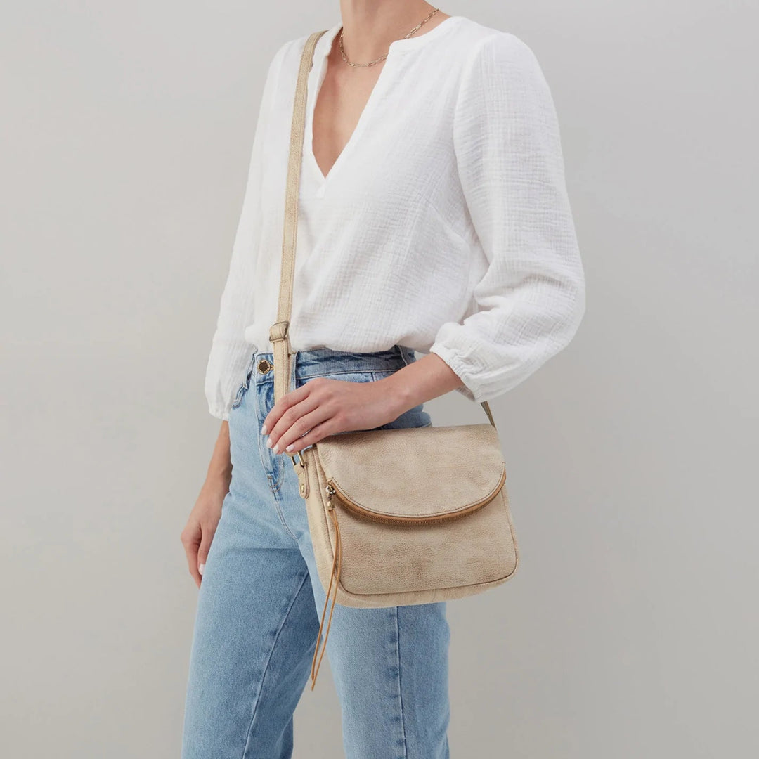HOBO FERN MESSENGER GOLDLEAF HANDBAGS | Shop now at Main & Taylor Shoes!